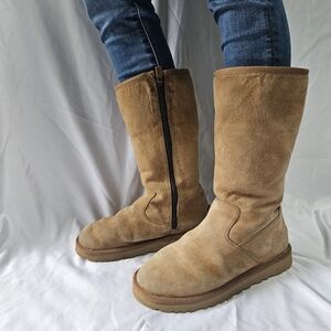 UGG Classic Tan Winter Boots
